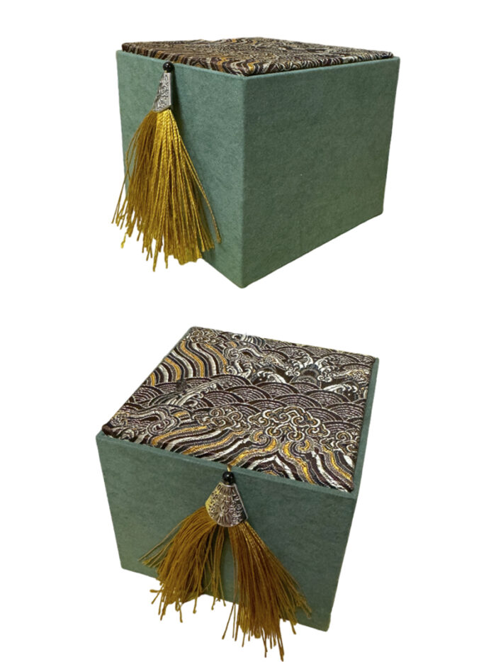 piala-lotos-3.jpg piala-lotos-3.jpg