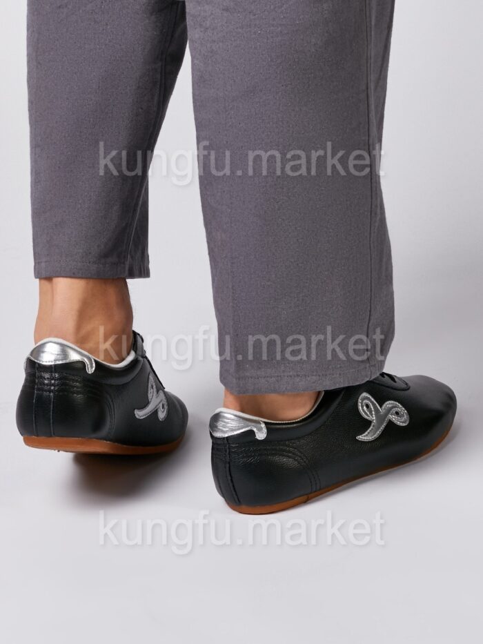 kedy-kozhanye-serebristye.jpg kedy-kozhanye-serebristye.jpg