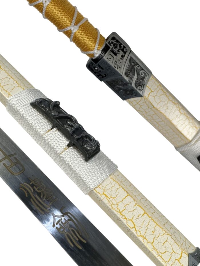 mech-czzyan-tajczzi-s-nozhnami-belyj.jpg mech-czzyan-tajczzi-s-nozhnami-belyj.jpg