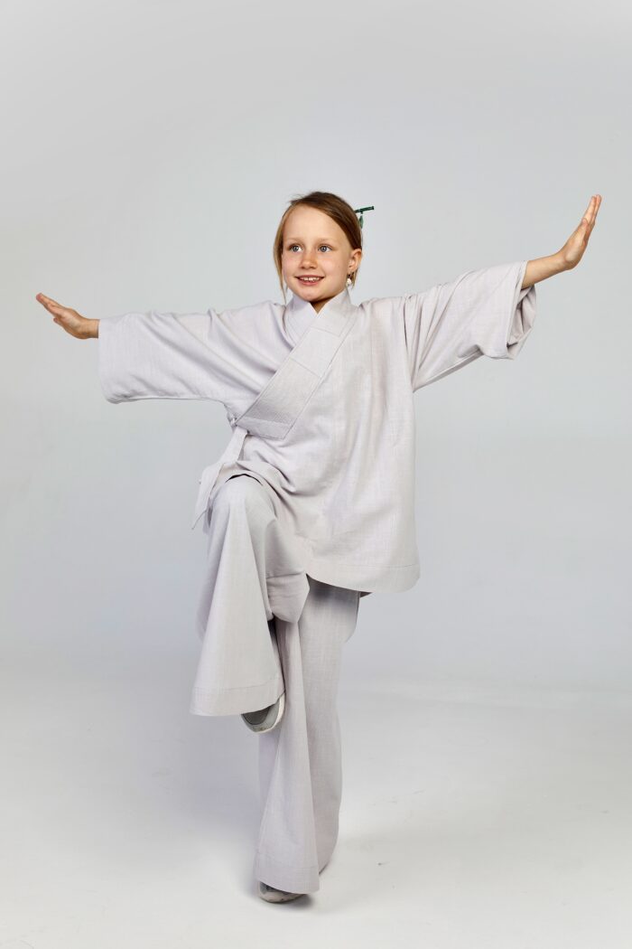 shaolinskoe-ifu-detskoe-svetlo-seryj-4.jpg shaolinskoe-ifu-detskoe-svetlo-seryj-4.jpg